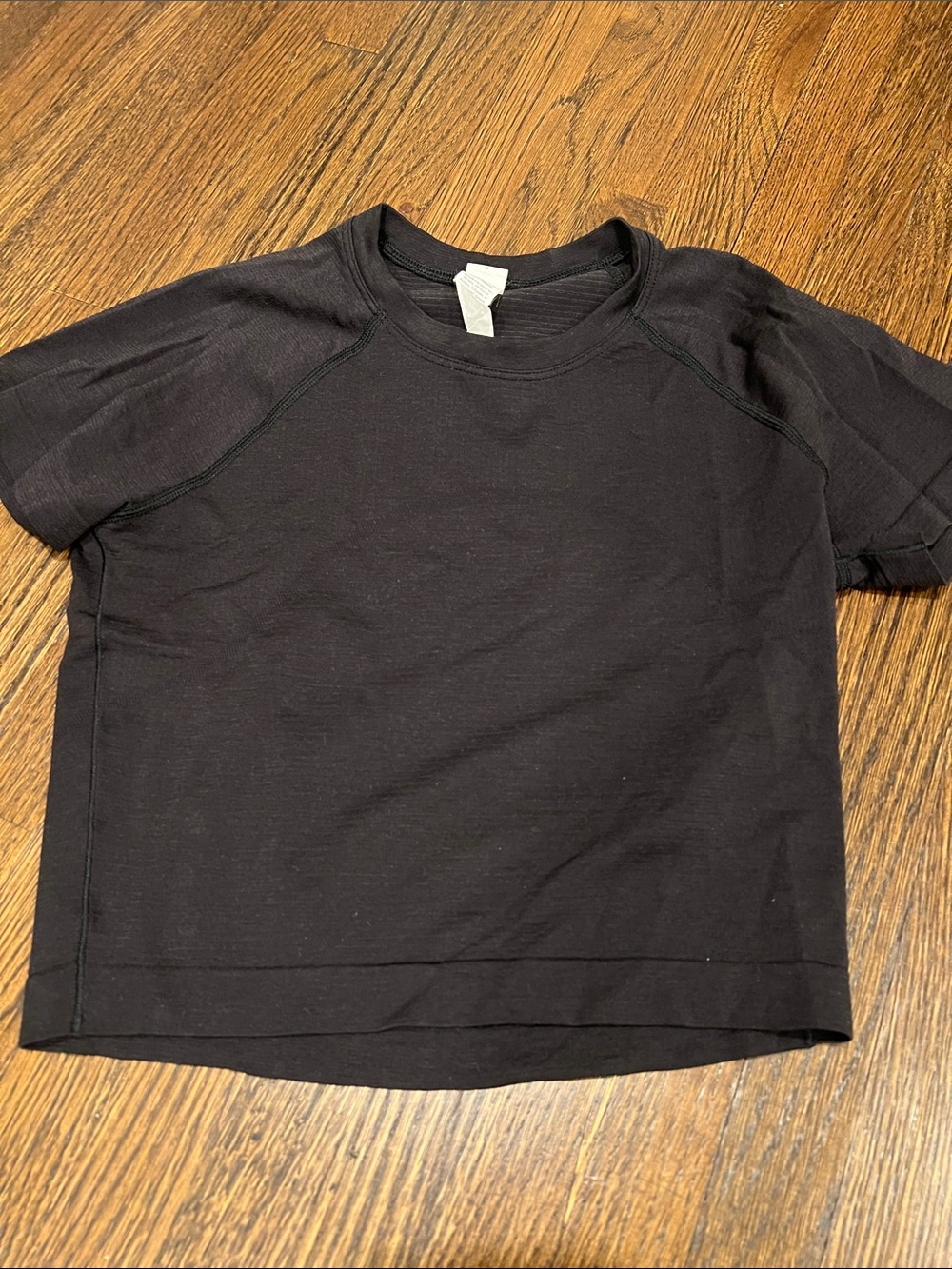 lululemon athletica Black Short Sleeve crop Crew Tee